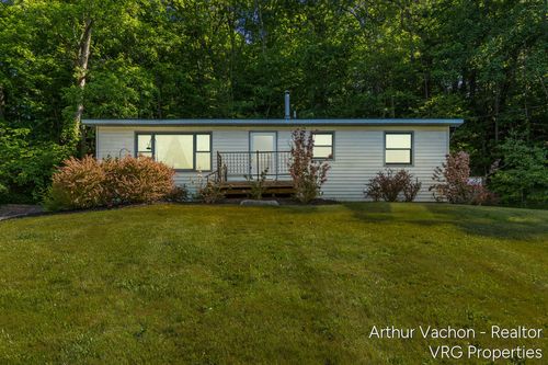 9089 Fulton Street Se, Ada, MI, 49301 | Card Image