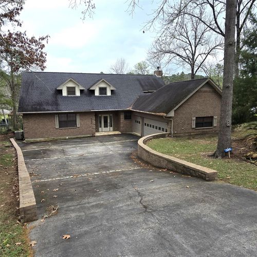 560 Lake Grove Dr, Coldspring, TX, 77331-3471 | Card Image