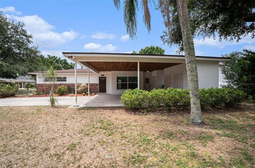3002 W Marlin Ave, TAMPA, FL, 33611-3815 | Card Image