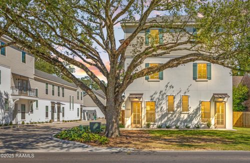 126a Steiner Rd, Lafayette, LA, 70508-6002 | Card Image
