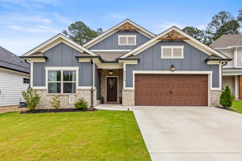 8259 Pennant Pl, Chattanooga, TN, 37421-7611 | Card Image