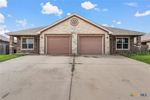 1005 Leah Dr, Troy, TX, 76579-2763 | Card Image