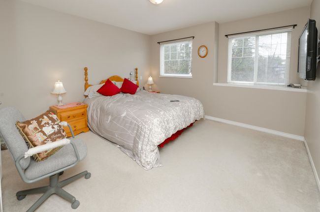 24117 102 Avenue, House other with 4 bedrooms, 3 bathrooms and 2 parking in Maple Ridge BC | Image 17