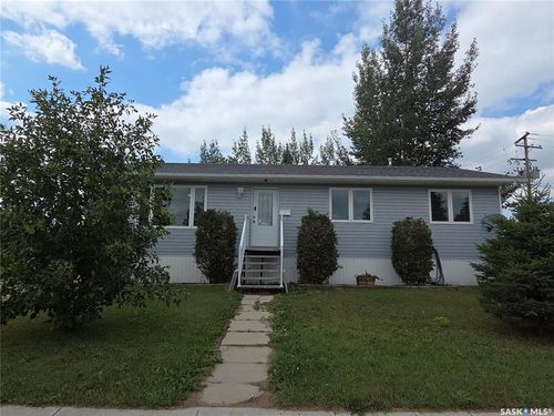 337 Main St, Allan, SK, S0K | Card Image