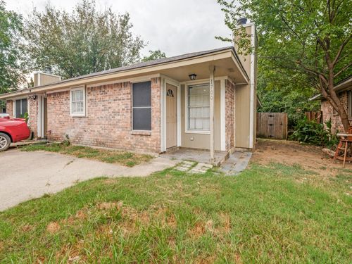 1700 Windsong Ln, Irving, TX, 75060-4558 | Card Image