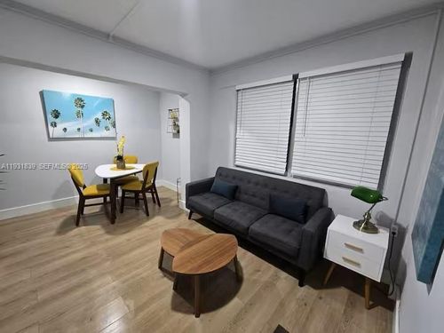 b-845 Nw 3rd St, Miami, FL, 33128-1307 | Card Image