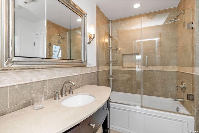 67 Matlock St, House other with 3 bedrooms, 3 bathrooms and null parking in Lido Beach NY | Image 19