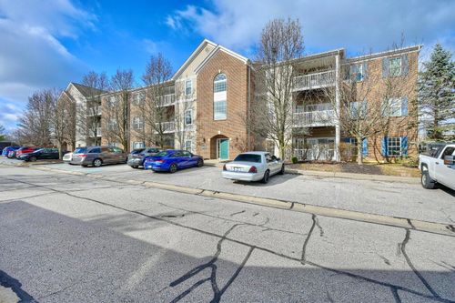 955 Mistflower Ln, Florence, KY, 41042-8099 | Card Image