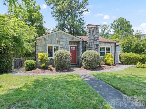 1909 Arlington Pl, Hendersonville, NC, 28791-2103 | Card Image