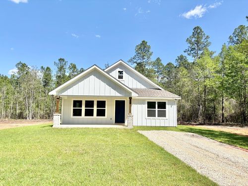 435 Peters Rd, Poplarville, MS, 39470-7543 | Card Image