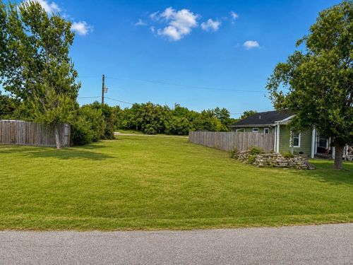 514 N 11th St, La Porte, TX, 77571-3118 | Card Image