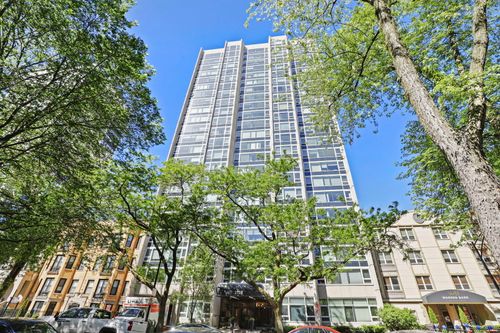 1302-2728 N Hampden Ct, Chicago, IL, 60614-1627 | Card Image