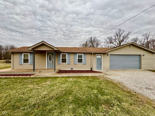 10541 E County Road 400 S, Crothersville, IN, 47229-9605 | Card Image