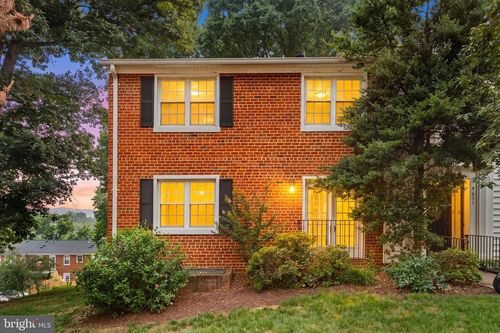 a-4631 28th Rd S, ARLINGTON, VA, 22206-1148 | Card Image