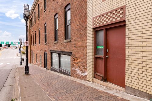 1 N Lake Ave, Duluth, MN, 55802-2018 | Card Image