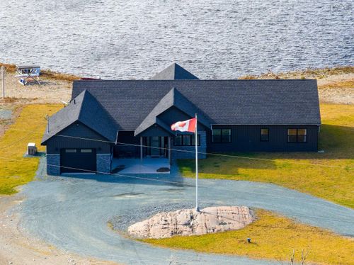 5121 Clam Harbour Rd, Lake Charlotte, NS, B0J2L0 | Card Image