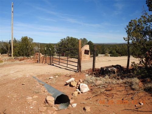305 A Cr B29a, Villanueva, NM, 87583 | Card Image