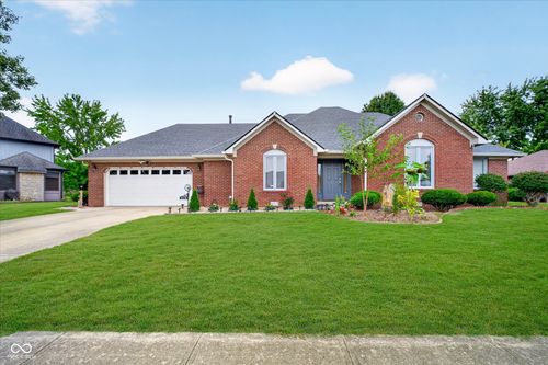 876 Bayside Dr, Greenwood, IN, 46143-3000 | Card Image