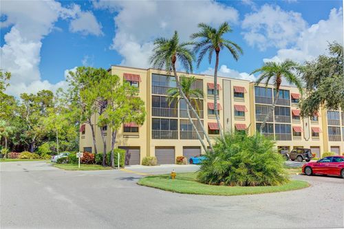 apt-201-5849 Park St N, ST PETERSBURG, FL, 33709-6303 | Card Image
