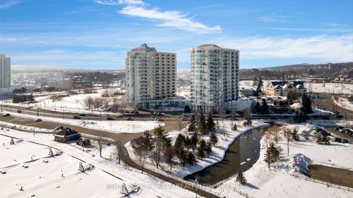 1402-2 Toronto St, Barrie, ON, L4N9R2 | Card Image