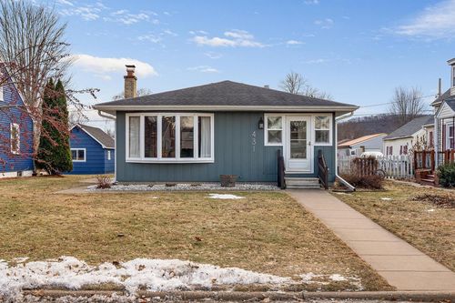 431 S 9th Street, La Crescent, MN, 55947 | Card Image