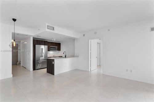 1805-488 Ne 18th St, Miami, FL, 33132-1112 | Card Image