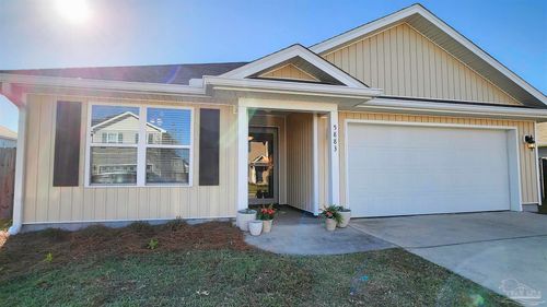 5883 Southern Bell Ct, Milton, FL, 32570-3528 | Card Image