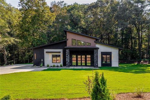 670 Loganville Hwy, Winder, GA, 30680-4036 | Card Image