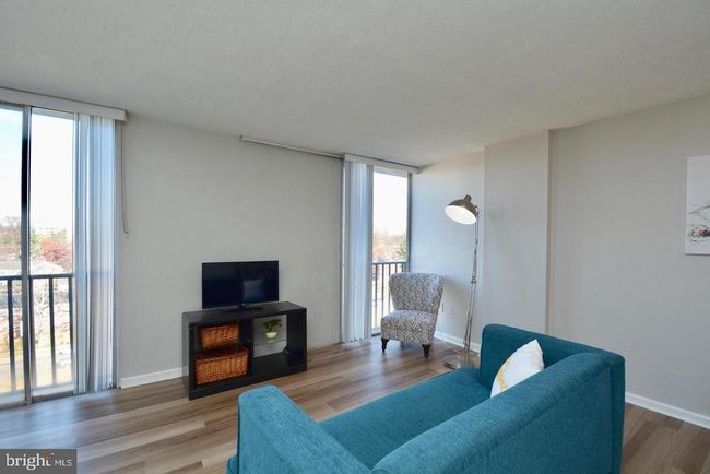 APT-1009 - 4600 S Four Mile Run Dr, Condo with 0 bedrooms, 1 bathrooms and null parking in ARLINGTON VA | Image 24