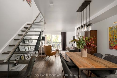 588 Wellington St W, Toronto, ON, M5V2X5 | Card Image