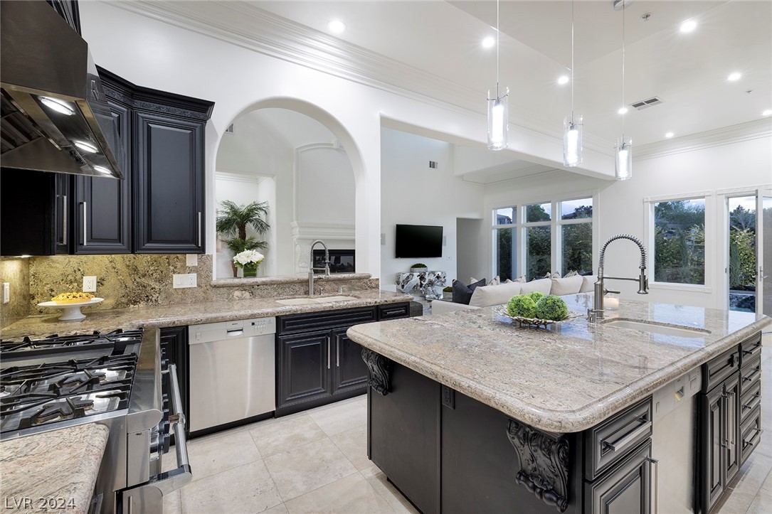 Ayden Dr, Henderson, NV 89052