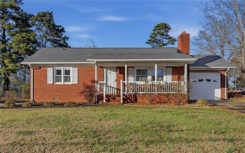 307 Sunrise Ave, Asheboro, NC, 27203-3341 | Card Image