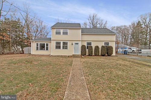 8600 Lantern Ln, CLINTON, MD, 20735-1928 | Card Image