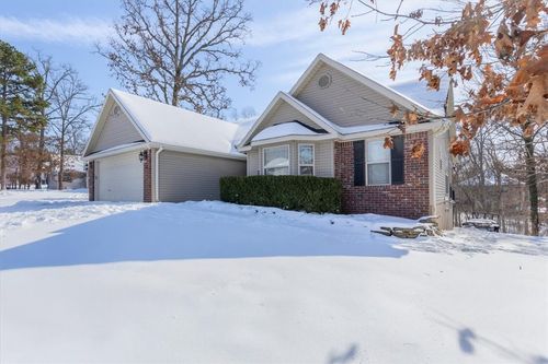 11 Cumbrian Dr, Bella Vista, AR, 72714-4204 | Card Image