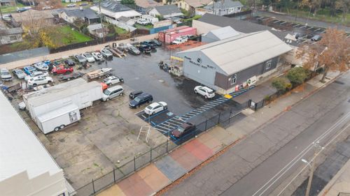 1030 N Union Street, Stockton, CA, 95205 | Card Image