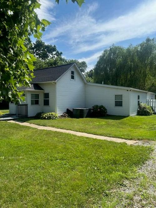 1290 Old Porter Rd, Chesterton, IN, 46304 | Card Image