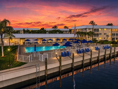101-10 Colonial Club Dr, Boynton Beach, FL, 33435-8335 | Card Image
