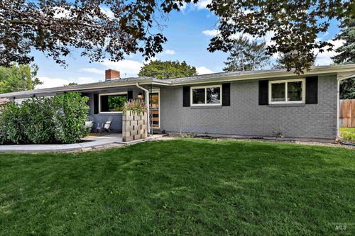 2820 N Eldorado St, Boise, ID, 83704-5930 | Card Image