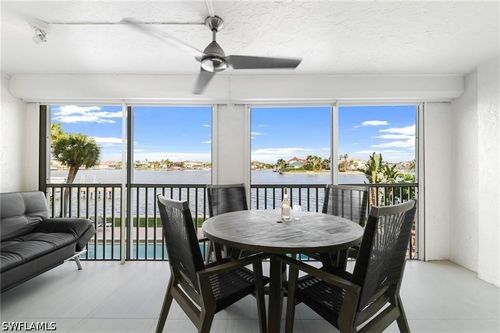 a101-9486 Gulf Shore Dr, NAPLES, FL, 34108-2077 | Card Image