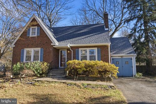 1323 School Ln, WARRINGTON, PA, 18976-1713 | Card Image