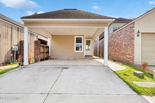 335 Chimney Rock Blvd, Lafayette, LA, 70508-8066 | Card Image