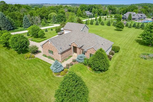 26033 607th St, Mantorville, MN, 55955-7054 | Card Image