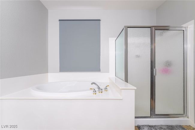 10259 Wolves Den Ln, House other with 4 bedrooms, 3 bathrooms and null parking in Las Vegas NV | Image 21