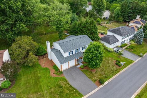11209 Maine Cove Dr, NORTH POTOMAC, MD, 20878-4218 | Card Image