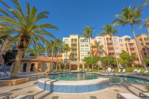 1406-19999 E Country Club Dr, Aventura, FL, 33180-3081 | Card Image
