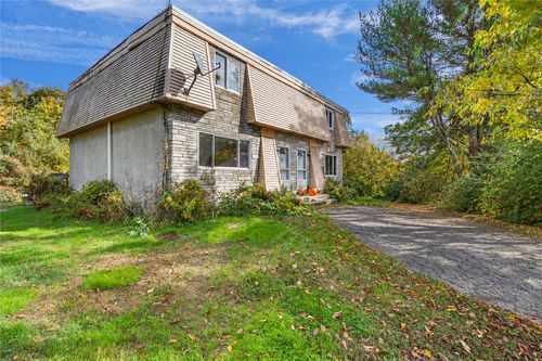 595 Dry Bridge Road, North Kingstown, RI, 02852 | Card Image