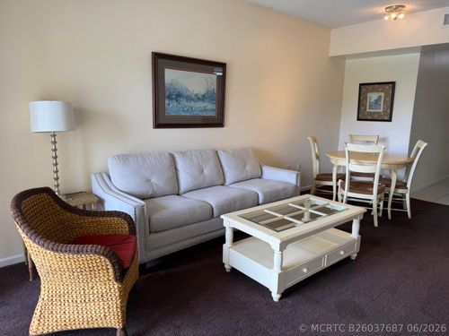 511-2100 Greenview Shores Blvd, Wellington, FL, 33414-2737 | Card Image