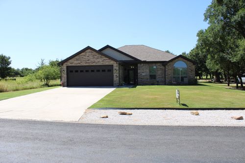 7280 Feather Bay Blvd, brownwood, TX, 76801-0003 | Card Image