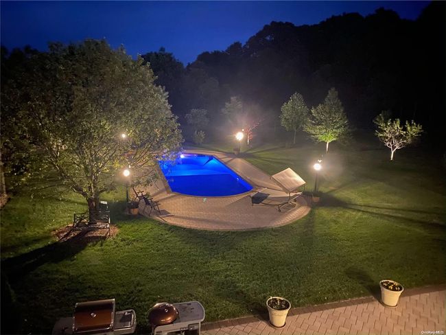 Salt Water Pool | Image 27
