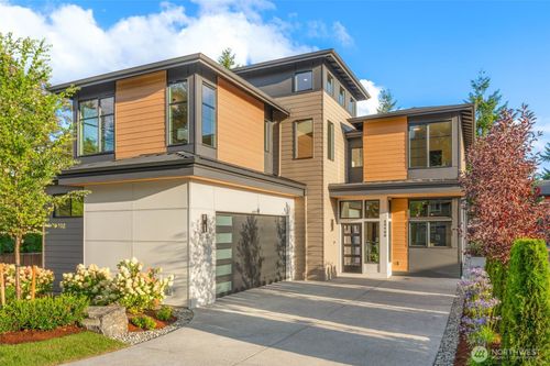 13125 Ne 104th St, Kirkland, WA, 98033-4701 | Card Image
